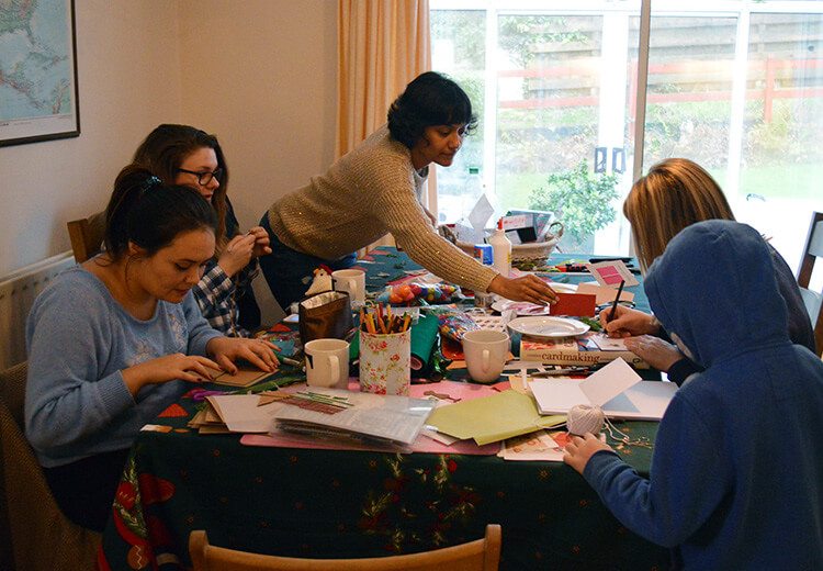 Making handmade Christmas cards with friends was a great way to relax, have fun, and create something personal for the holidays.